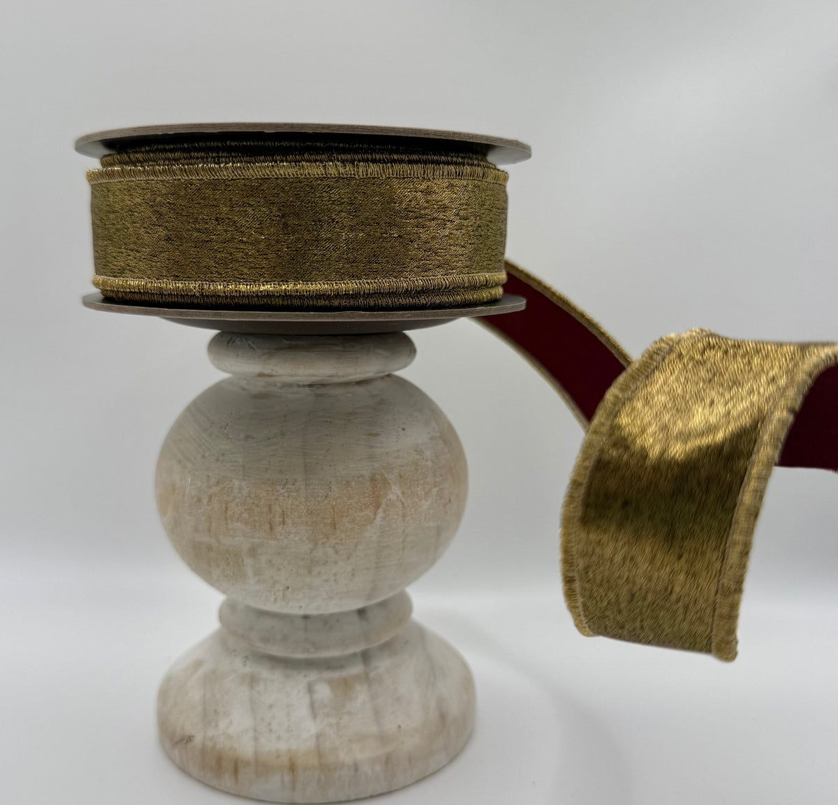 d. Stevens Antique Gold Brushed Metallic Wired Ribbon with Burgundy Back – 1" x 10 Yards